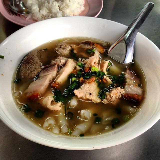 Bangkok_Thailand_Duck_Noodles