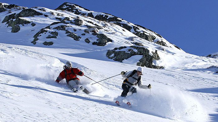 Skiing_France_Europe