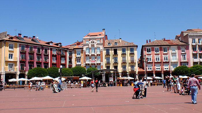 Plaza Mayor_Burgos_Spain_Davidsbeenhere