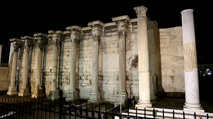 Roman_Ruins_of_Athens_Greece_Davidsbeenhere2