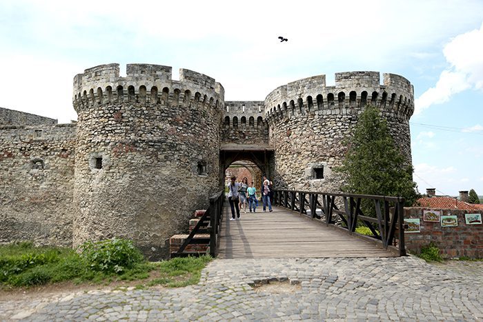 3 Fortresses - Serbian Insiders