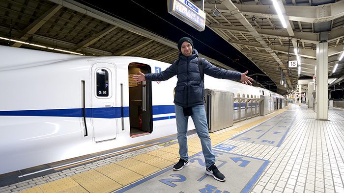 How to use the Shinkansen (Bullet Train) - Tourist Japan