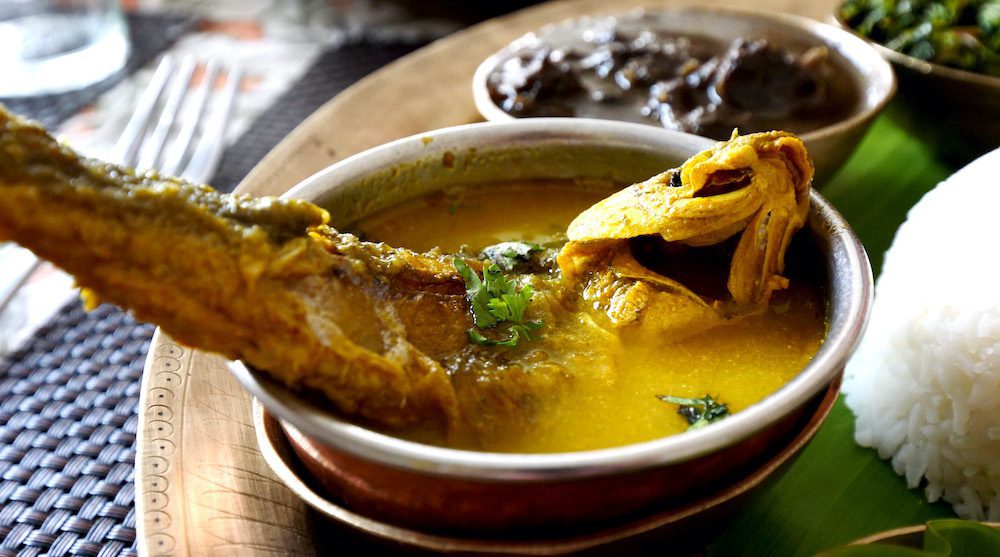 Video Traditional Assamese Thali With Fish Pigeon And Mutton Temple