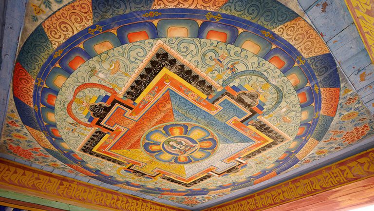 Lhakhang Karpo roof