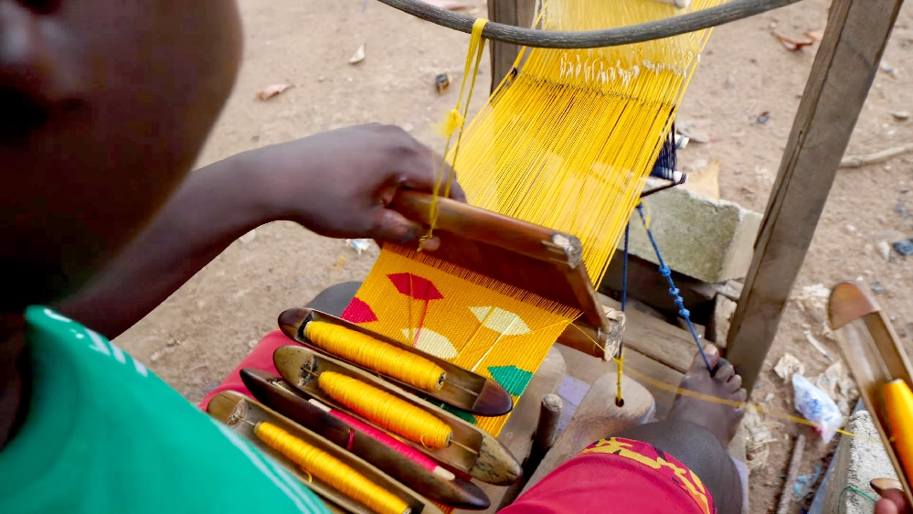 Traditional West African Street Food Kokonte! Kumasi, Ghana