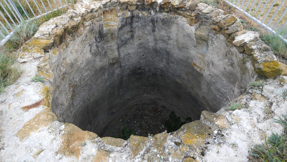 A cistern inside Gori Fortress