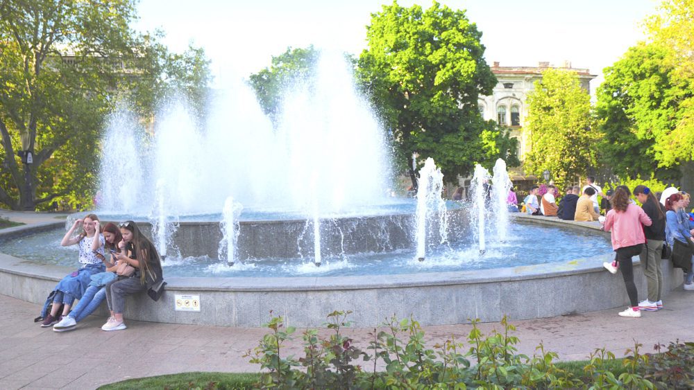 The fountain in front of the Odessa National Academic Theatre of Opera and Ballet