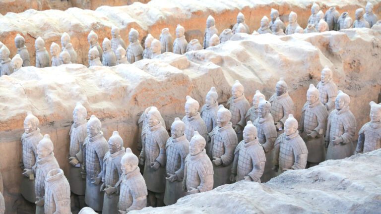 The terra cotta warriors guarding Emperor Qin Shi Huang's tomb in Xi'an, China