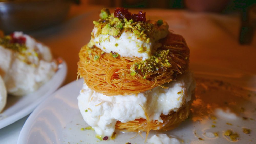 Vermicelli noodle biscuits with ashta cream and pistachios