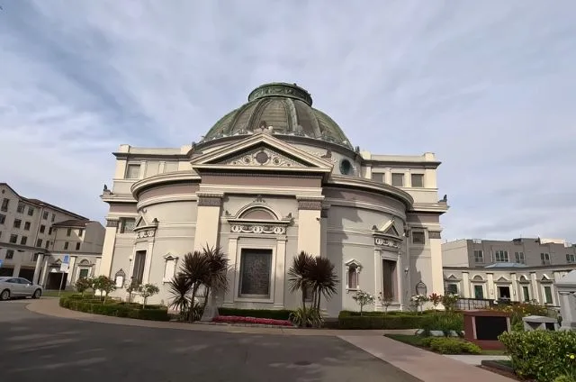 The San Francisco Columbarium