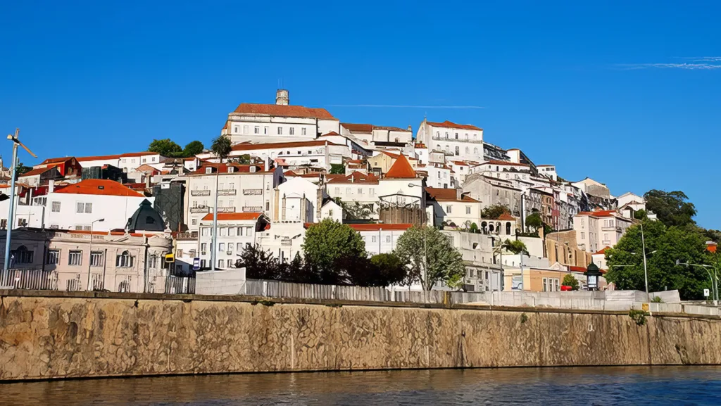 Coimbra is a fantastic place to learn the Portuguese language | Davidsbeenhere