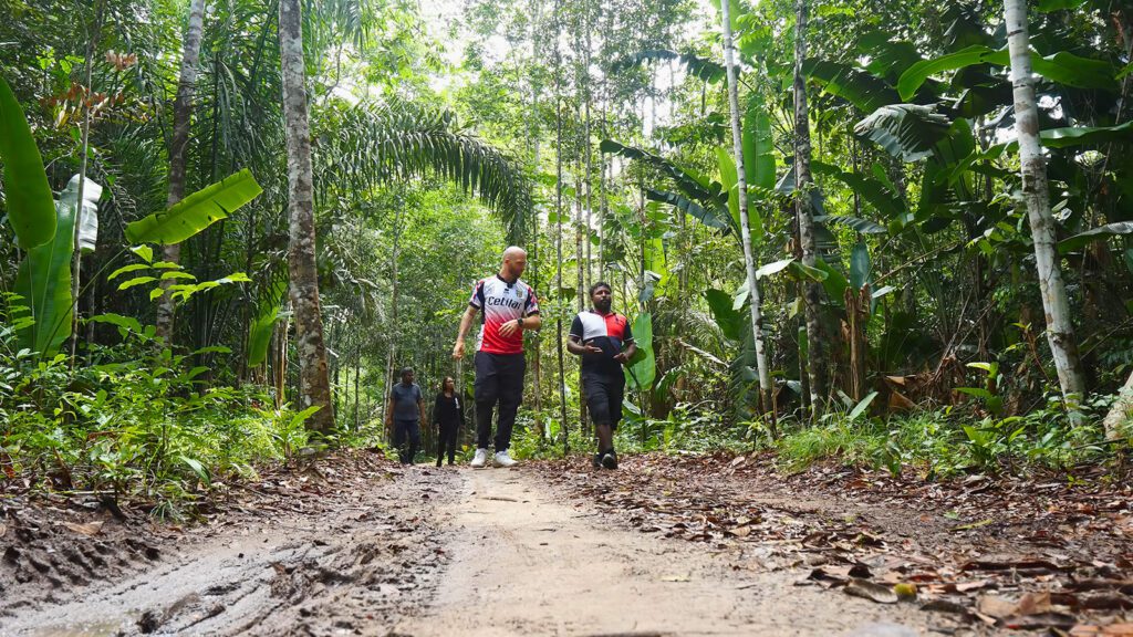 Exploring the jungles near Moraikobai, Guyana with my local guide | Davidsbeenhere