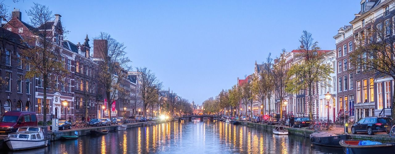 How to Holiday in Amsterdam