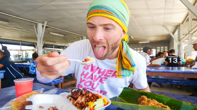 David Hoffmann eats the national dish of Suriname in the city of Paramaribo | Davidsbeenhere