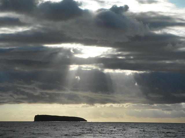 Snorkel at Molokini Crater